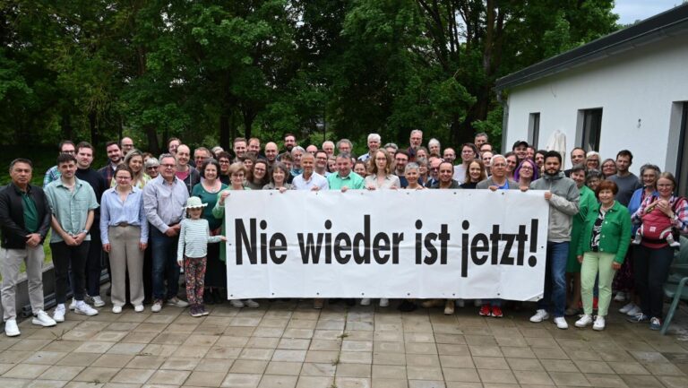 „Nie wieder ist jetzt“ – Wir erinnern an den Tag der Befreiung und fordern konsequentes Handeln gegen Rechtsextremismus